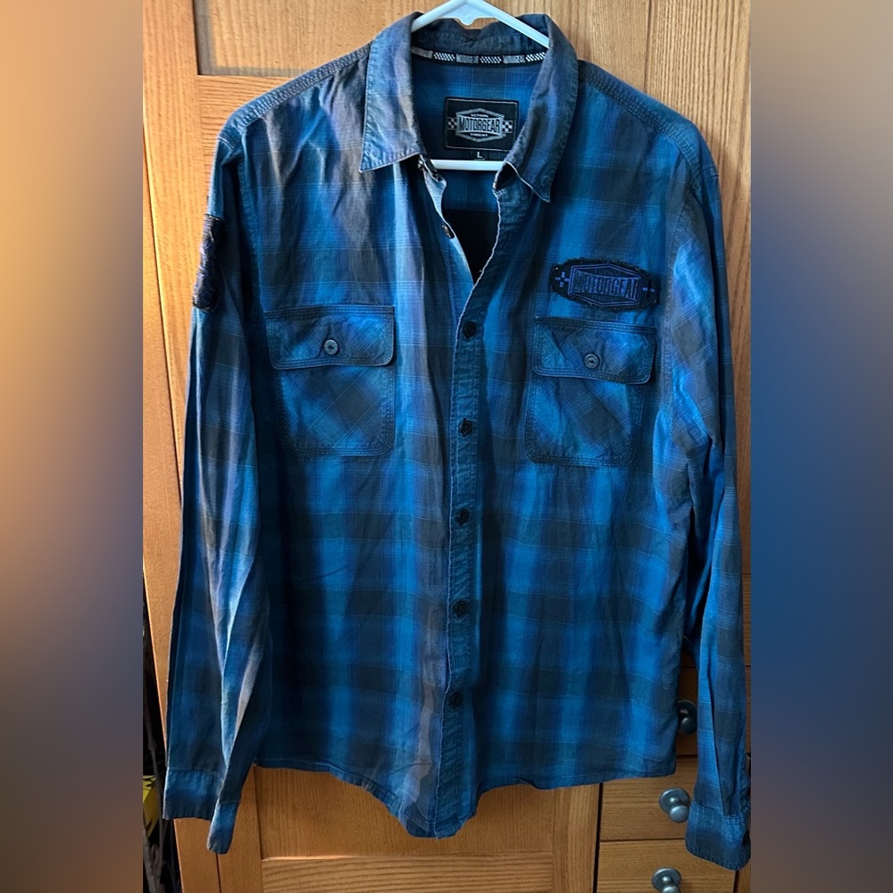 Motor Gear Lethal Threat Design button down mens shirt